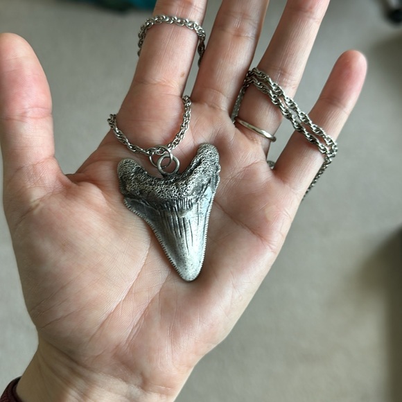 Shark Tooth Necklace - Picture 4 of 4